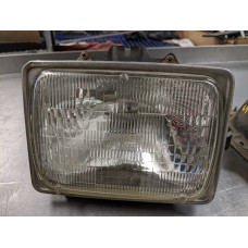 GTM231 Passenger Right Headlight Assembly From 2005 Ford F-350 Super Duty  6.0